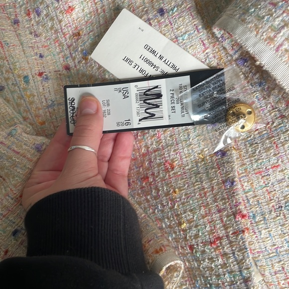 Le Collections - Two piece Women’s padded Blazer and Skirt- Size 16 vintage - Picture 7 of 7